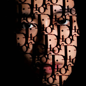 客厅ying乱亲女h小婷y
